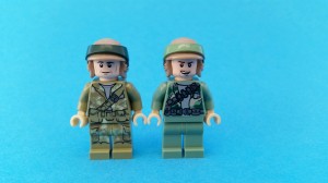 Den äldre Rebel Commandon till höger har dräkt i sand green medan den nya går i olive green